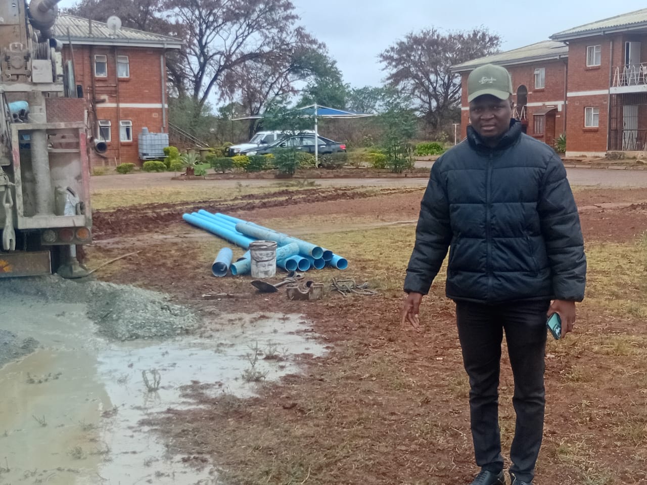 Bulawayo’s Ward 1 residents welcome two borehole projects by Zanu-PF candidate Tsikira