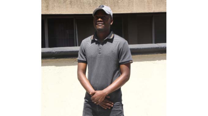 Garisanai mudzimba zvakanaka: Psalmist Samutosha
