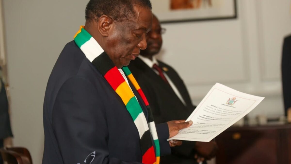 President Mnangagwa swears in new Minister of Economic Development and Investment Promotion