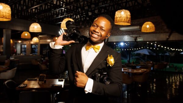 Dziruni celebrates 100th photography award