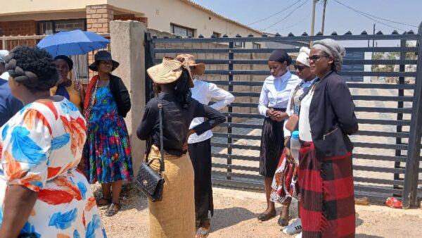 ULesedi Nkomo uzangcwatshwa eLuveve