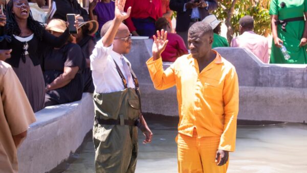 Former prisoner inspires 45 inmates to embrace faith