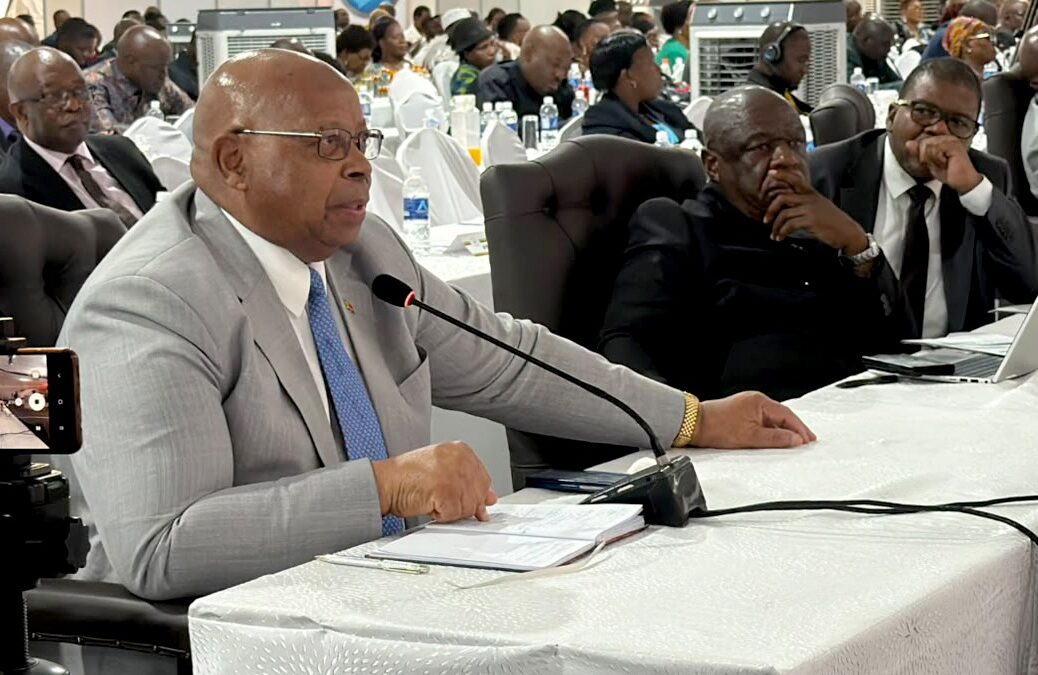 Parly speaker calls for more funding on Bulawayo-Victoria Falls Road
