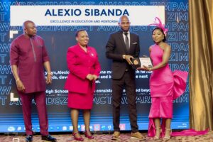 Tsholotsho teacher shines at national awards