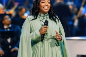 WATCH: Size Kuwe sets the tone for Spirit of Praise Bulawayo gig