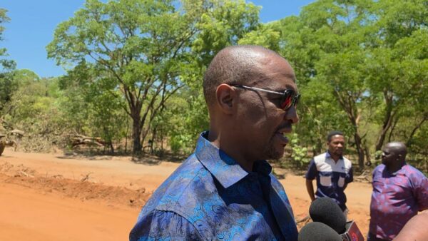 Minister Mhona pays tribute to motorists as Bulawayo-Victoria Falls Road works resume