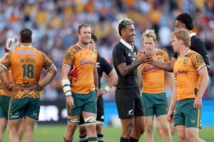 Wallabies  coach on ‘unacceptable’  loss