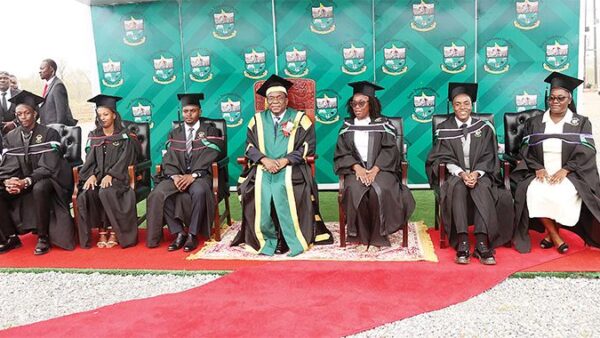 New permanent campus for Great Zimbabwe University: Chancellor breaks ground at new varsity site after capping 3 496