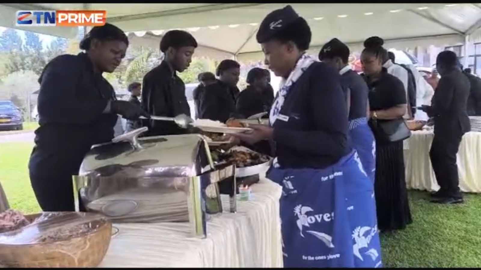 FROM A GRAND WEDDING TO DEALING WITH A FRIEND’S FUNERAL. . . In his moment of grief, Jah Prayzah transfers entire wedding services to serve Wicknell’s funeral