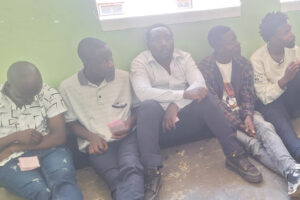 5 thieving security guards plead guilty, jailed