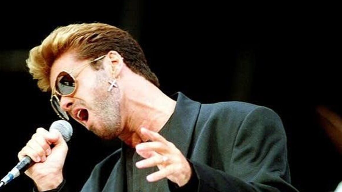 Family row over George Michael items up for auction