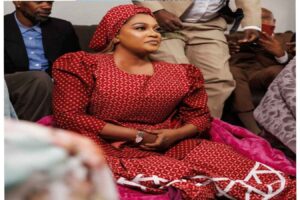 Lethabo LeJoy introduces herself as Mrs R