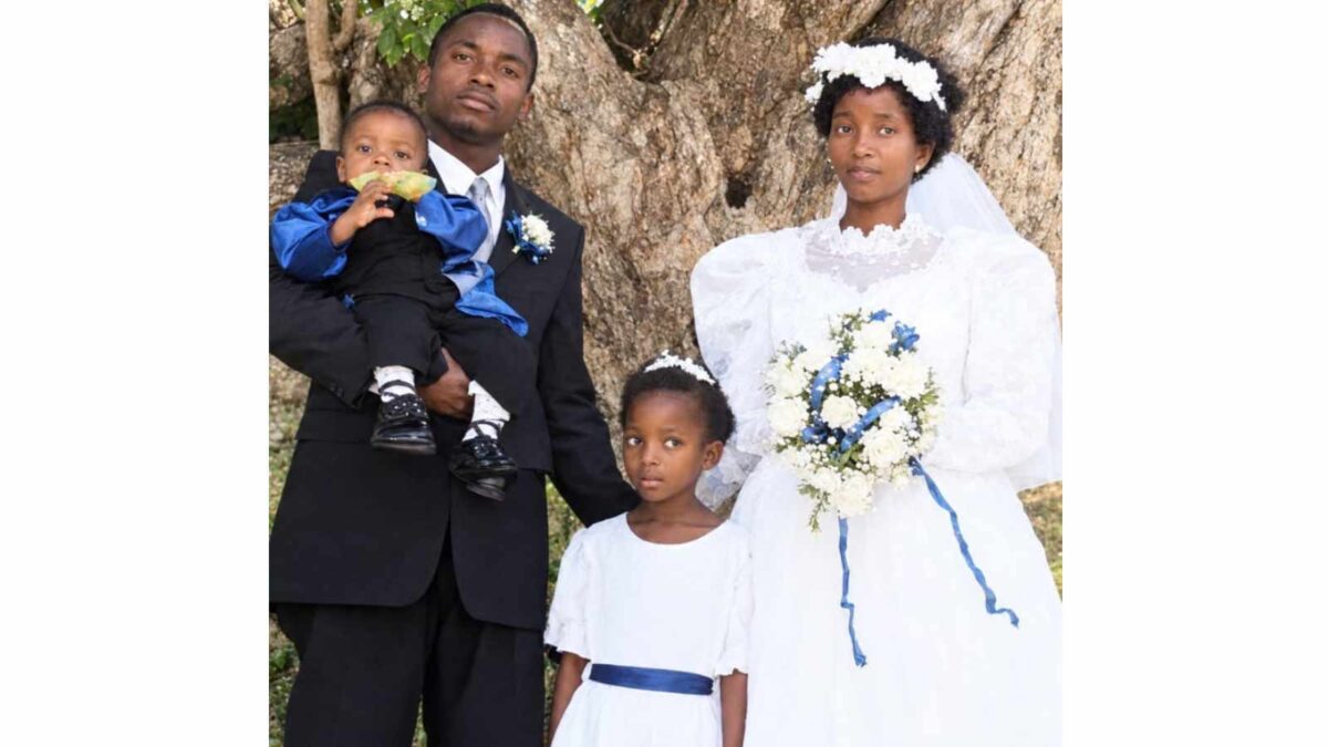 TWETY FIVE YEARS AGO, HE WAS  JUST A TODDLER, ON FRIDAY HIS  SAXOPHONE CHEERED MUM, DAD…. . . Denilson The Saxophonist plays for his parents on their Silver Jubilee wedding anniversary