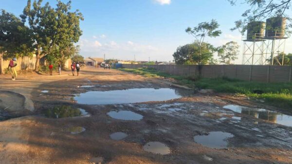 Residents raise alarm over sewage near Chitungwiza school