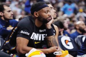 Knicks waive veteran Bruce Brown