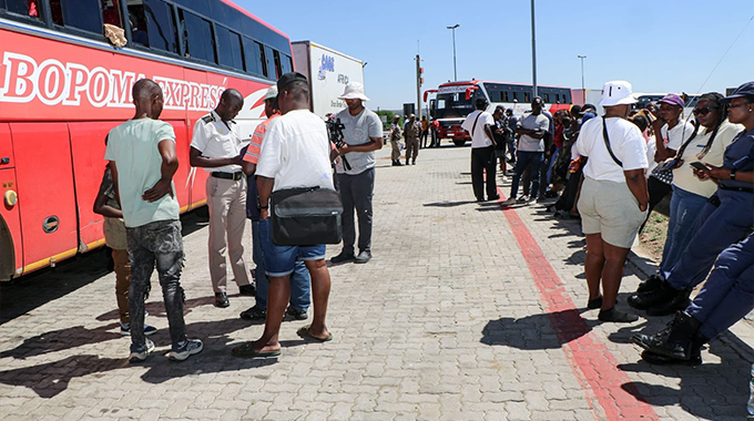 Two Zimbabwean buses busted for overloading in South Africa