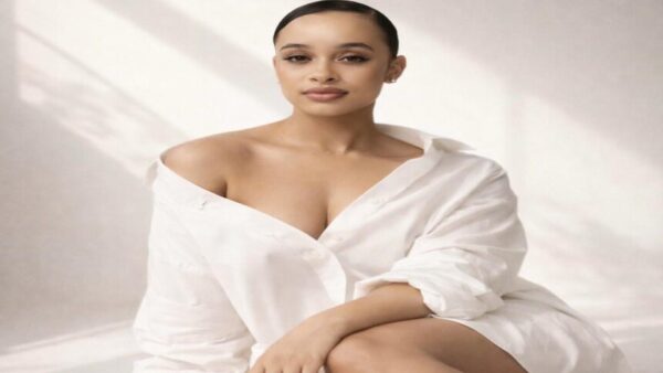 Ayanda Bhengu shows off baby bump