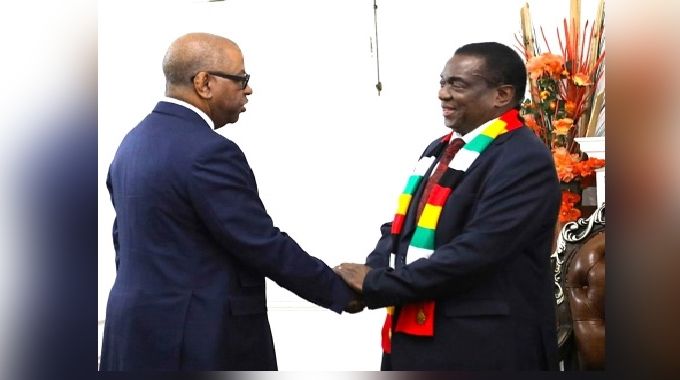 Zimbabwe, Gabon step up talks on AU summit bid