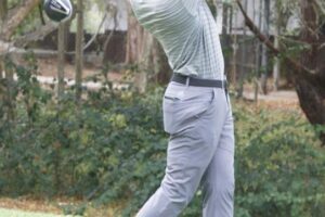 Chinhoi tees off in Gary Player invitational