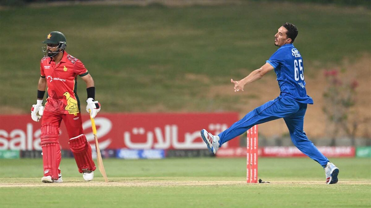 Zimbabwe qualify for ODI tri-series final