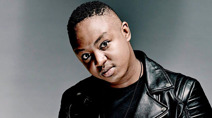 Shimza hosts digital party