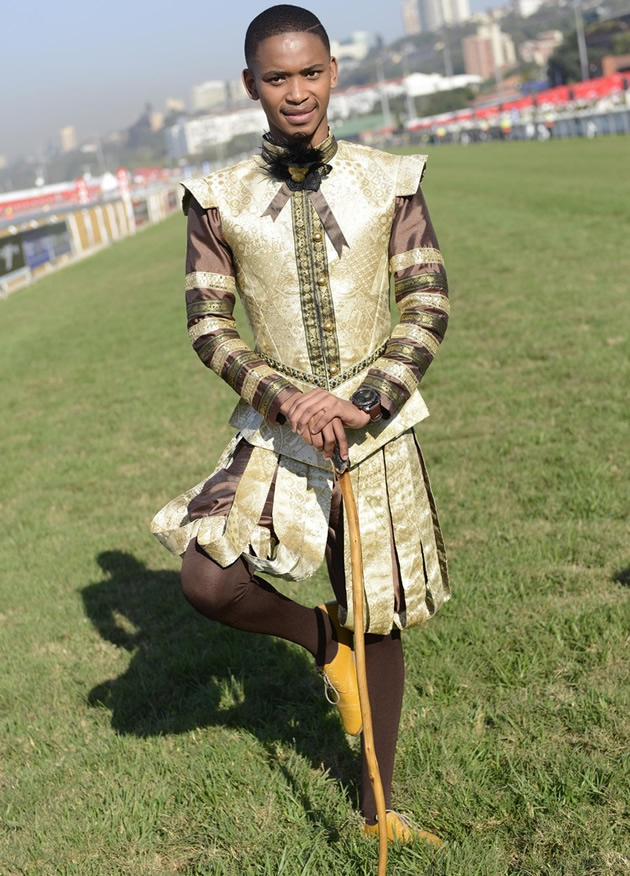 Sifiso Andiswa donning an outfit designed by Mubochwa