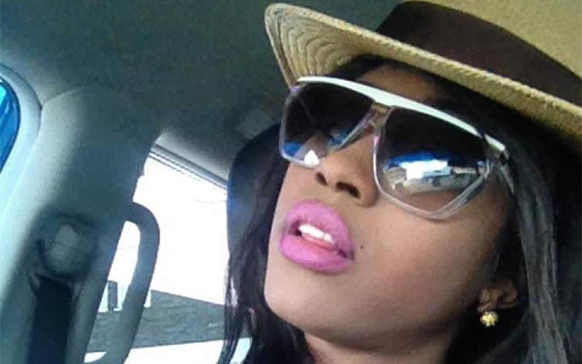 Queen Vee in collabo with Dobba Don
