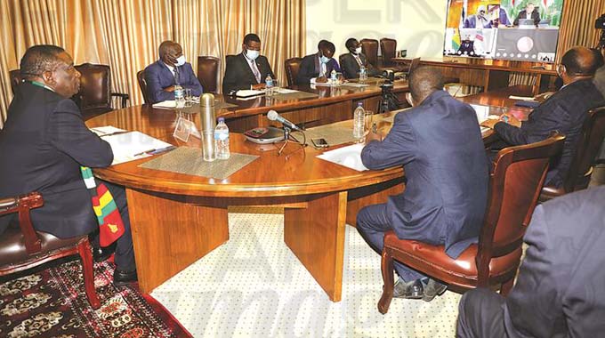 8 leaders meet over Covid-19