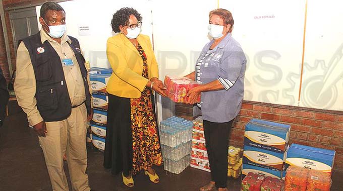 Minister applauds nation