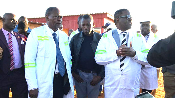 Chasi demands Gwanda solar completion