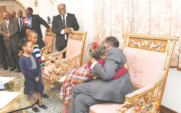 Presidential Photographer Joseph Nyadzayo captured this heart-warming encounter when five-year-old Munaishe Dawn Mano met President Mugabe for the first time. Her mother, Mrs Rebecca Mano is the Third Secretary at Zimbabwe’s Embassy in Iran, and she — along with other diplomatic staff — were joining President Mugabe for dinner in Tehran on Monday night 