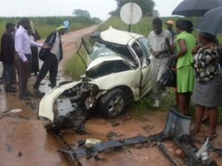 The wreckage of one of the cars which collided head-on near Banket along the Harare-Chirundu highway on Sunday. Five members of the Usaiwataka family perished in the horrific crash