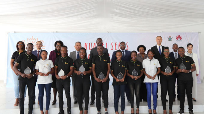 10 ICT students to leave for China