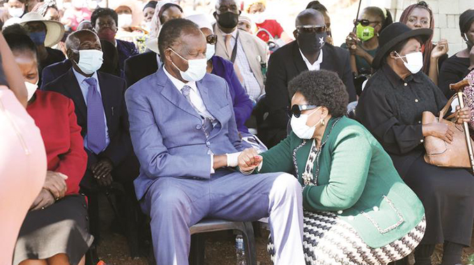 Mbuya Hungwe laid to rest