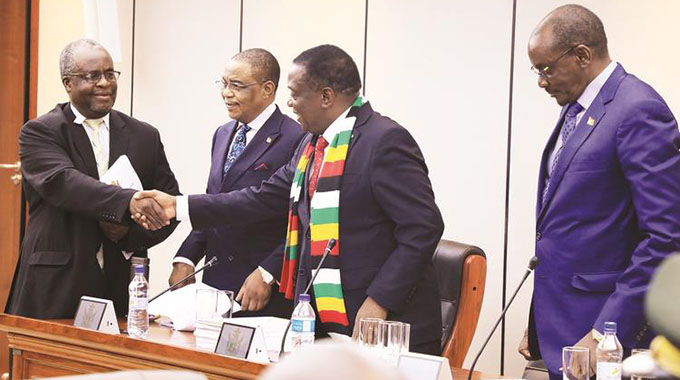 $3bn lost to land barons