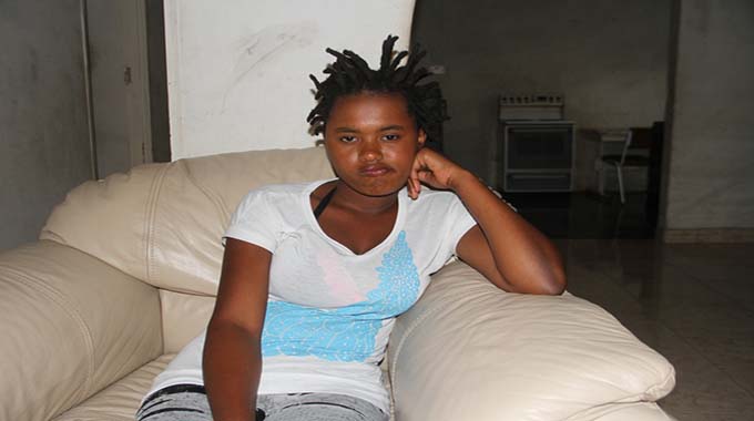 Mhandara inotamba nenjuzu