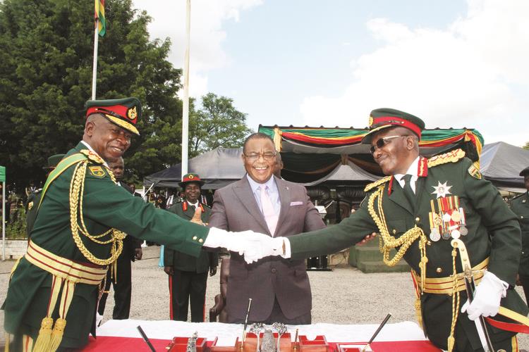 ZDF boss officially hands-over ZNA command to Chimonyo