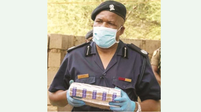 Smuggling cigarettes lands man in trouble