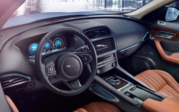 1509-1-1-THE NEW JAGUAR F PACE INTERIOR