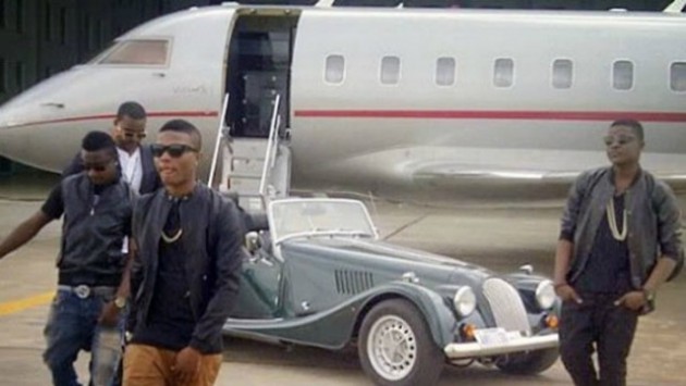 Rappers Wizkid and Banky W at private jet terminal in Lagos. Photo: internationalboulevard.com