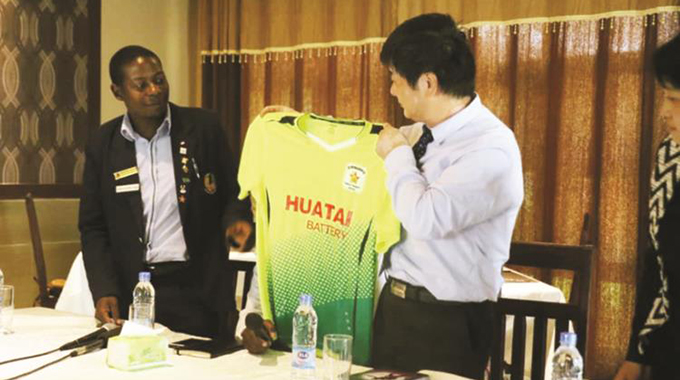 Table tennis team gets kit