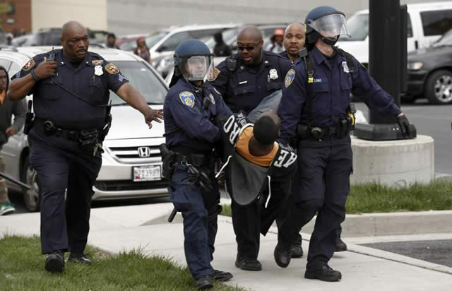 2-baltimore-protest-freddie-gray