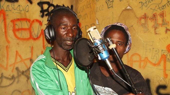 Mosquito ava muimbi