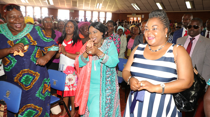 ‘Be conversant with inheritance laws’