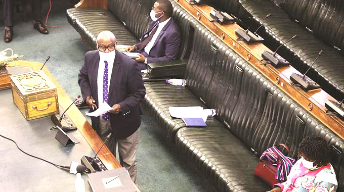 3 000 more schools needed — Minister
