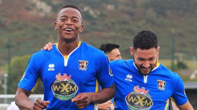 Karuru upbeat