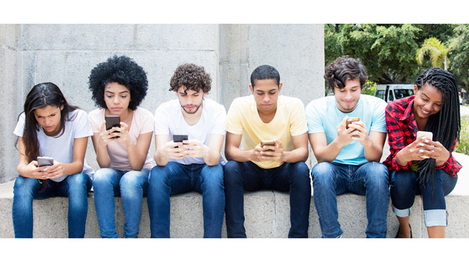 Impact of social media in interpersonal relationships