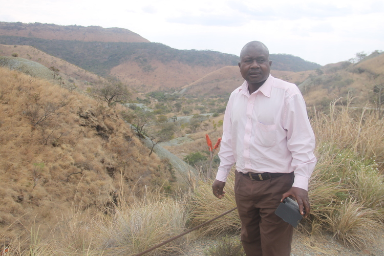 Rwendo rwuno kwayedza yakachiona