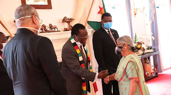Ambassadors present credentials