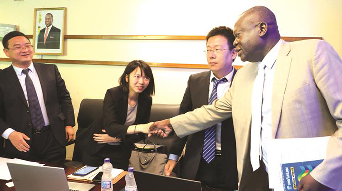 Chinese delegation meets Shiri